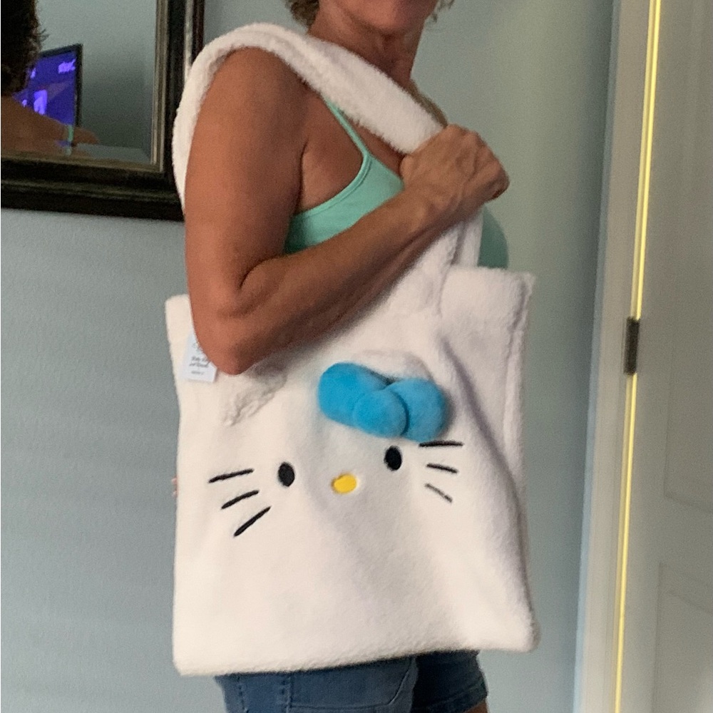HELLO KITTY Fluffy Tote. NEW WITH TAGS.